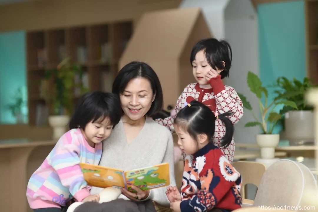 走近2023年全国教书育人楷模韩冰川 | 播撒幸福种子的“花婆婆”